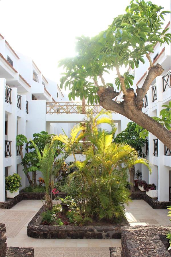 Parque Santiago 1 Next To The Beach Playa de las Americas  Bagian luar foto